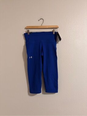 NWT Under Armour Royal Blue Capri Leggings